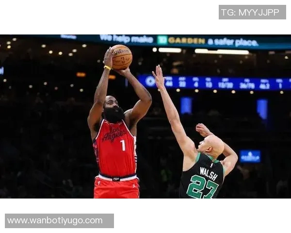 霍里称赞雷霆队史伟大球员杜威佩亚哈登因当时为第六人不在列